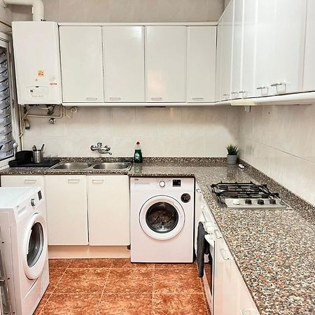 Blai Hostel Барселона Екстериор снимка
