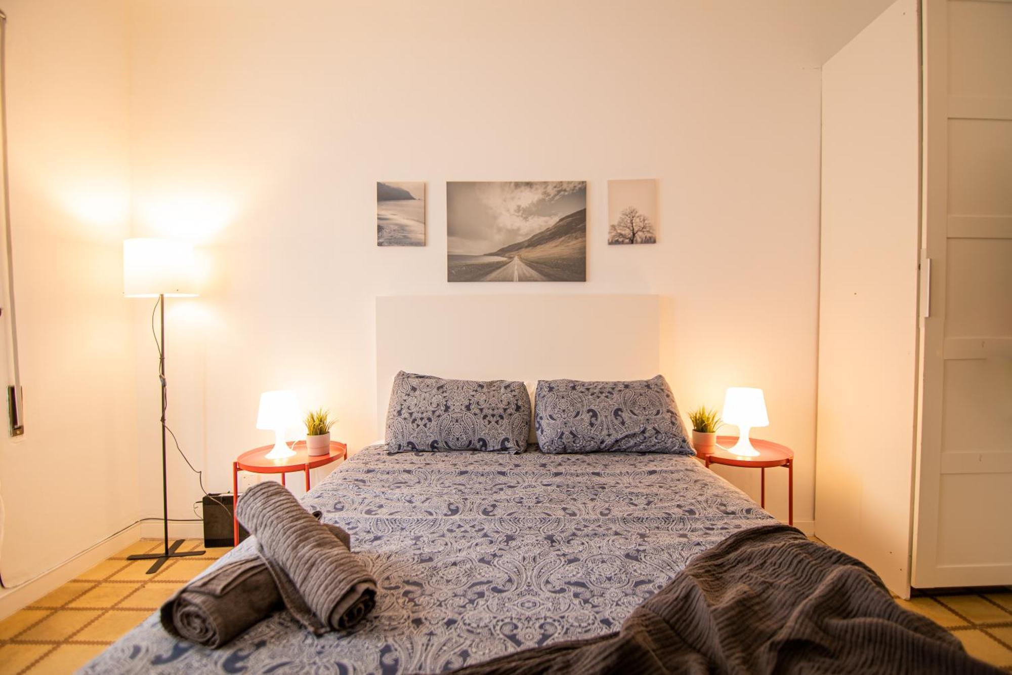 Blai Hostel Барселона Екстериор снимка