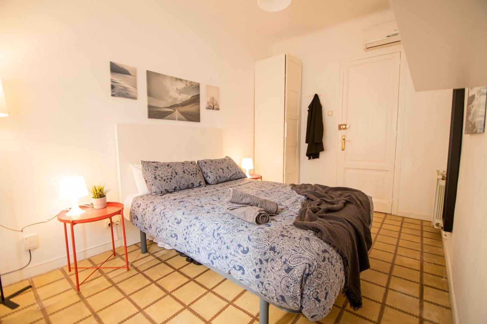 Blai Hostel Барселона Екстериор снимка